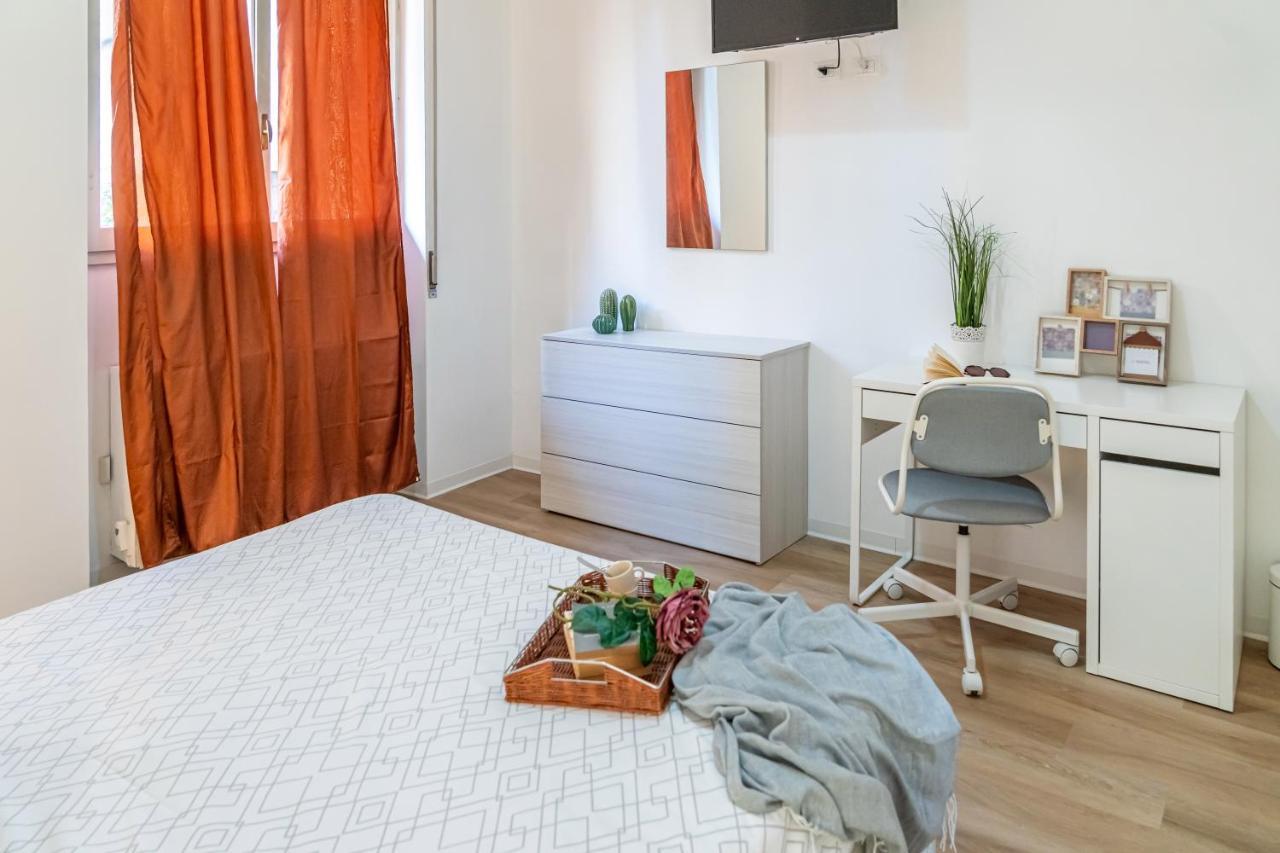 Casa Golgi - Pavia City - By Host4U Exteriör bild