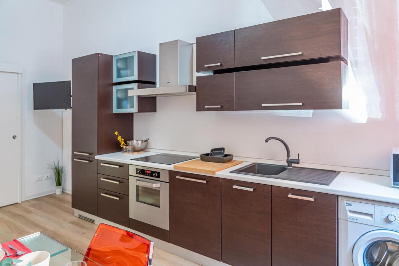 Casa Golgi - Pavia City - By Host4U Exteriör bild