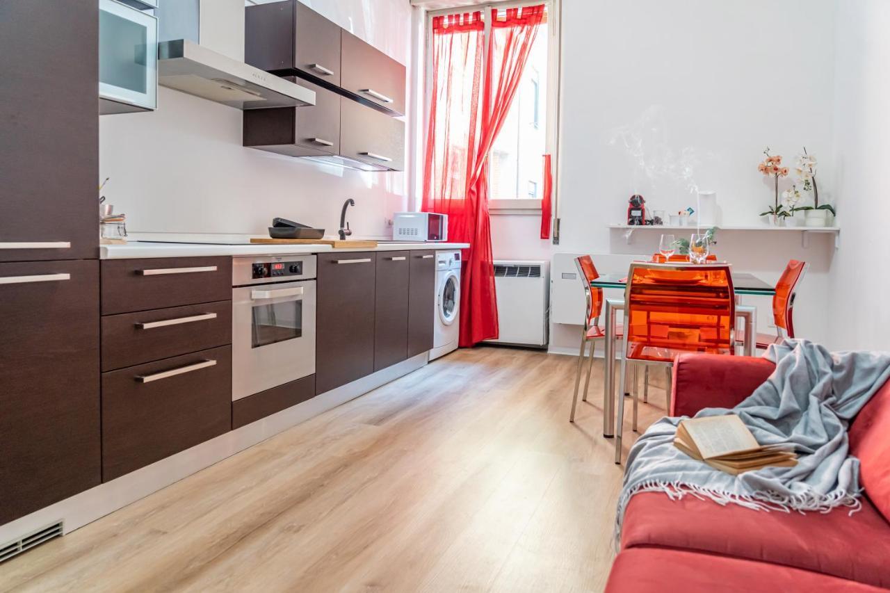 Casa Golgi - Pavia City - By Host4U Exteriör bild