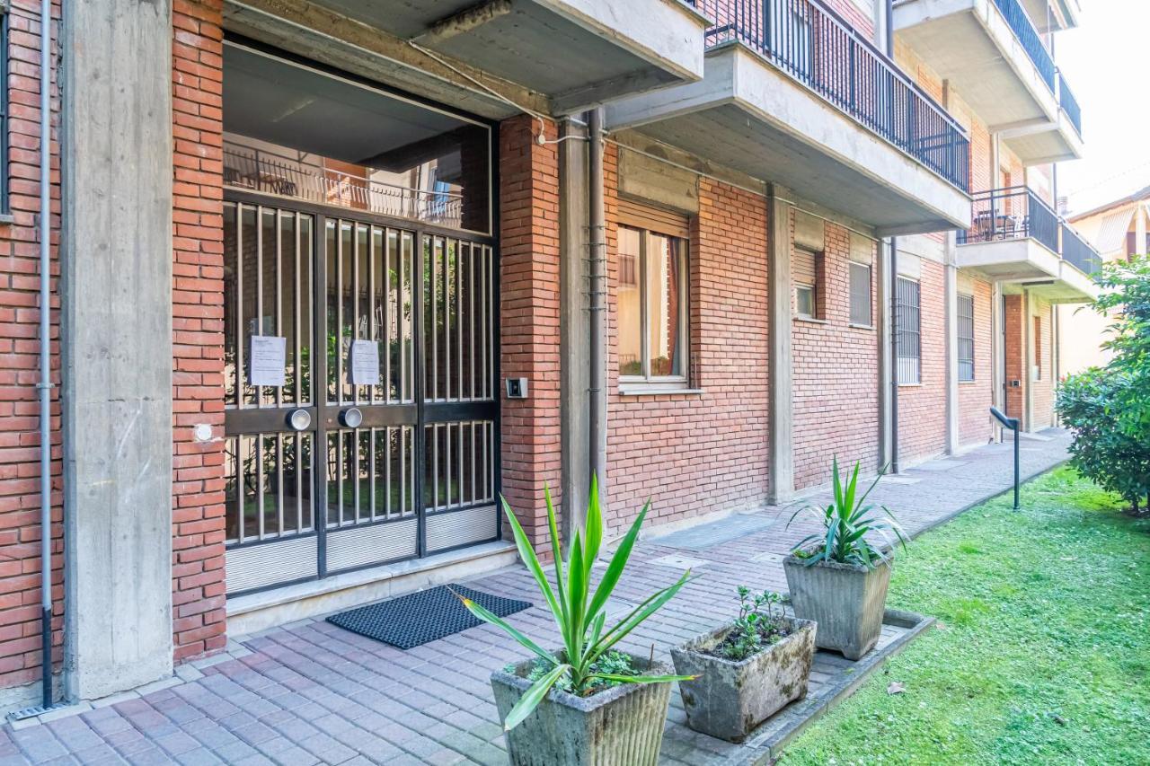 Casa Golgi - Pavia City - By Host4U Exteriör bild