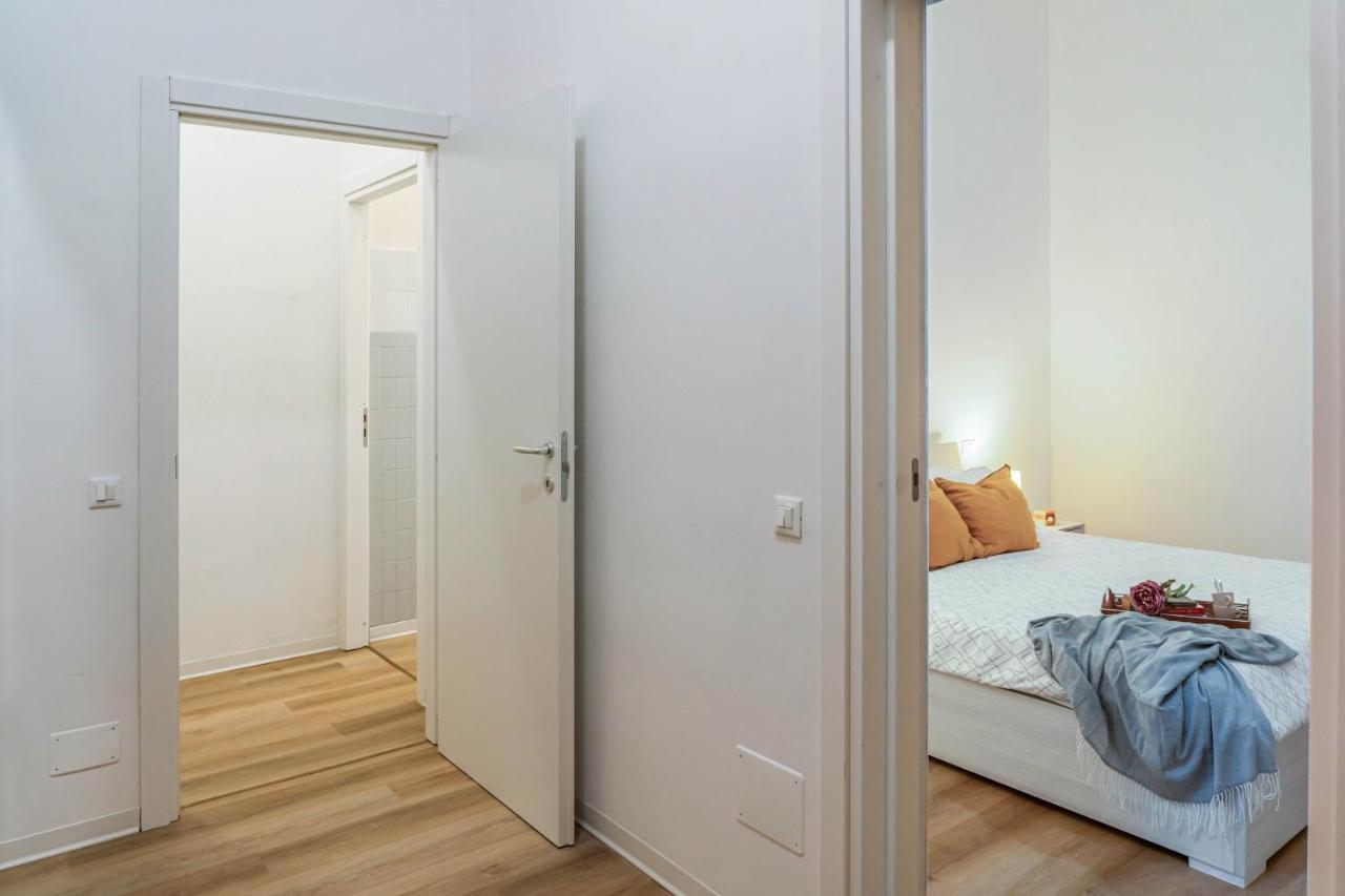 Casa Golgi - Pavia City - By Host4U Exteriör bild